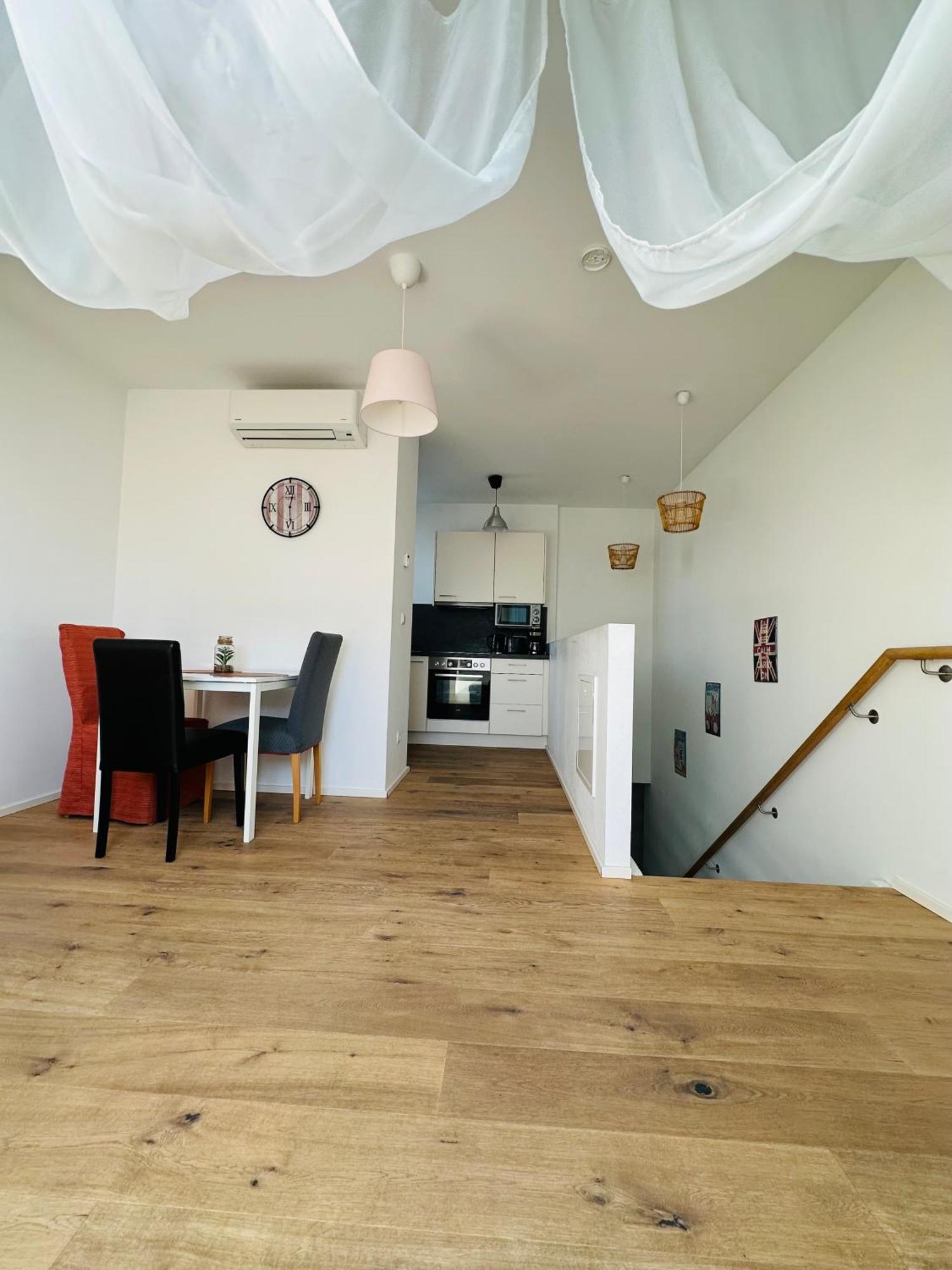Double Floor Appartement *